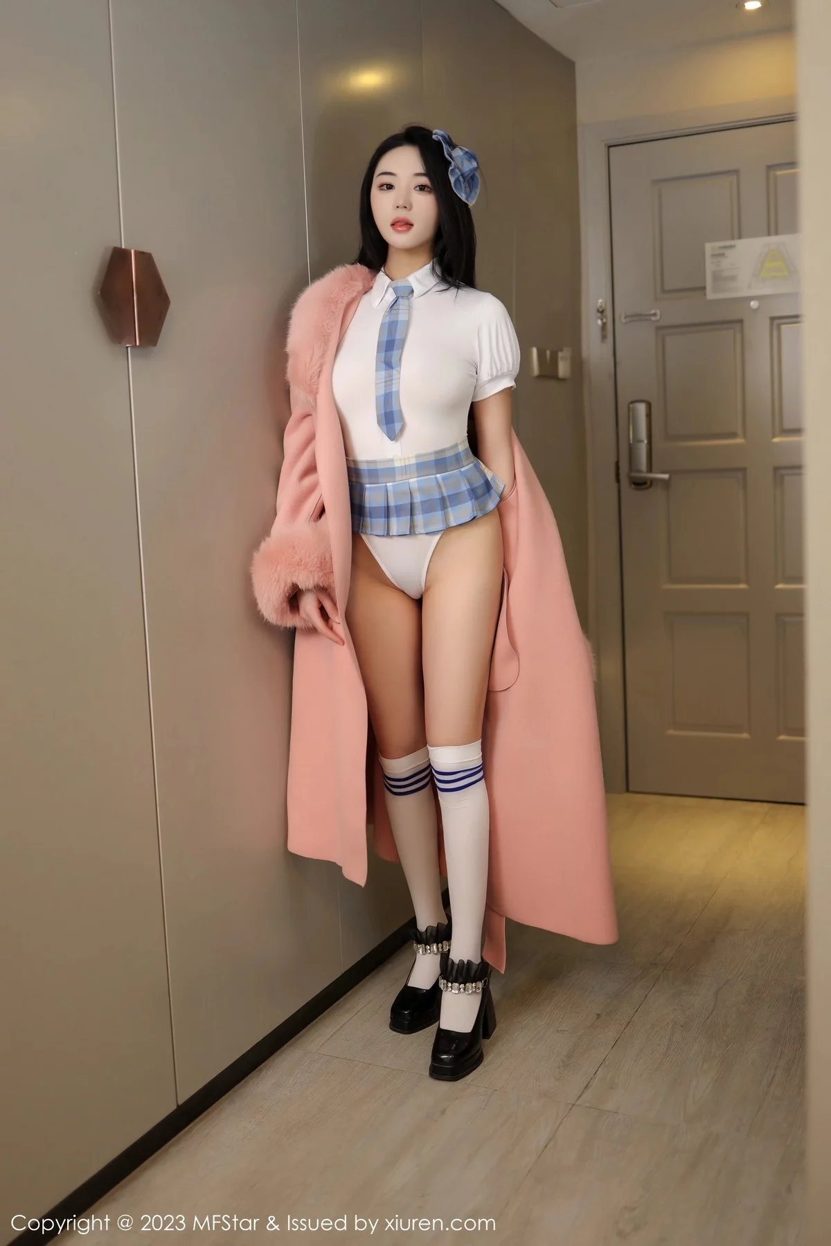 Xrmnw.Vip_汐汐爱吃草莓_写真