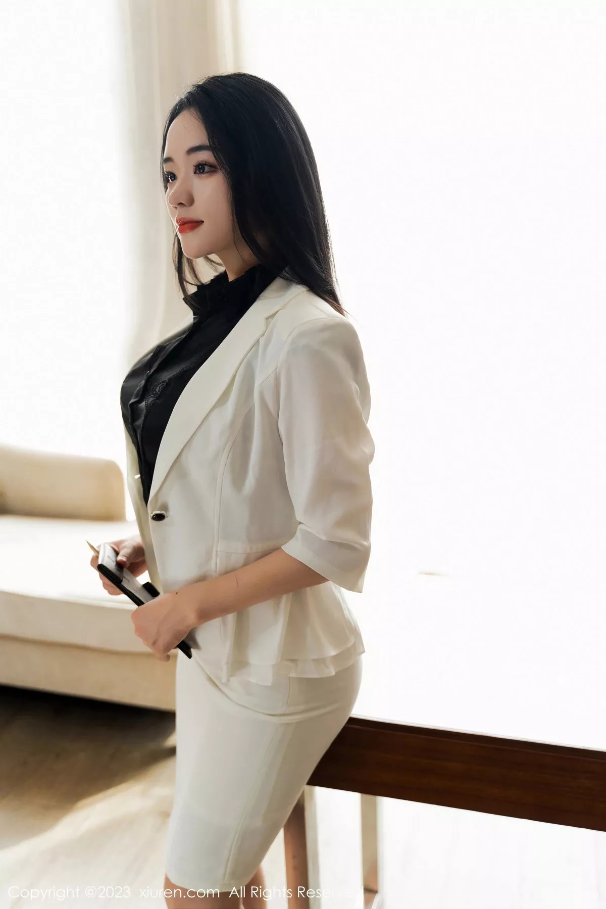 Xrmnw.Vip_汐汐爱吃草莓_写真